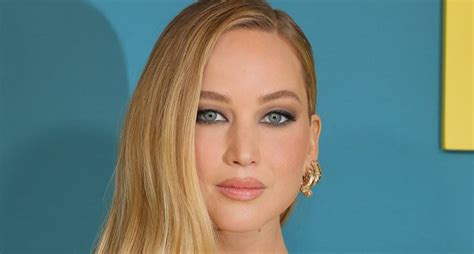 jennifer lawrence nude pictures|Jennifer Lawrence shocks fans by getting completely naked in。